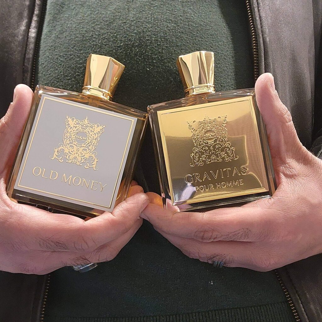 both frags in hands